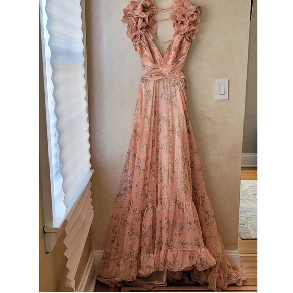 NWT Mac Duggal Leena Ruffle Tiered Floral Cut-Out Chiffon Gown - Pink Multi - 2 - Picture 6 of 6